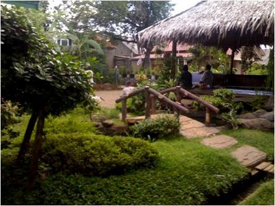 CONTOH GAZEBO.JPG